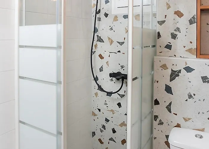 Retro With Parking *